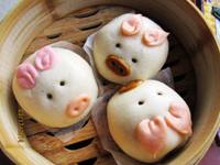 Hong Kong Disneyland - Dim Sum "Piggy" Lunch