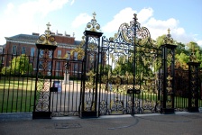 Hyde Park Scenes - Kensington Palace
