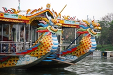 Hue Perfume River - Dragon Boat